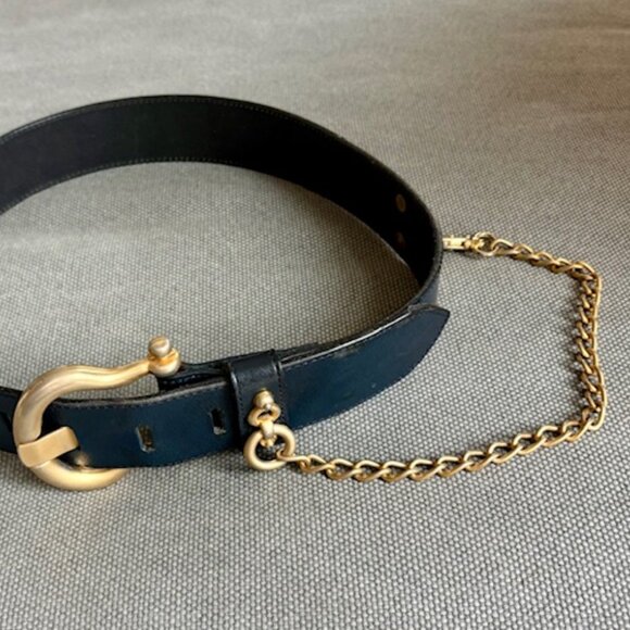 1990's Vintage Navy Leather Gold Chain Belt - Picture 6 of 6